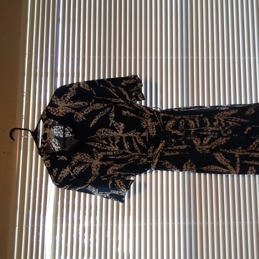 DKNY Black and White Patterned Midi Dress